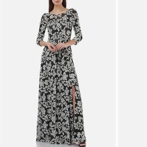NWT size 8 JS Collections 867027 evening gown. Ornamented with floral embroidery
